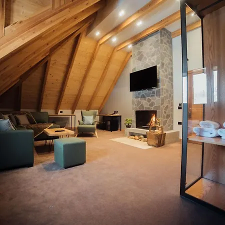 Kulla E Bajraktarit Boge