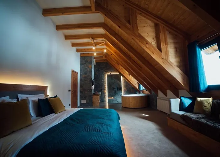 Kulla E Bajraktarit 4* Boge