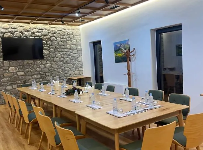 Kulla E Bajraktarit Boge