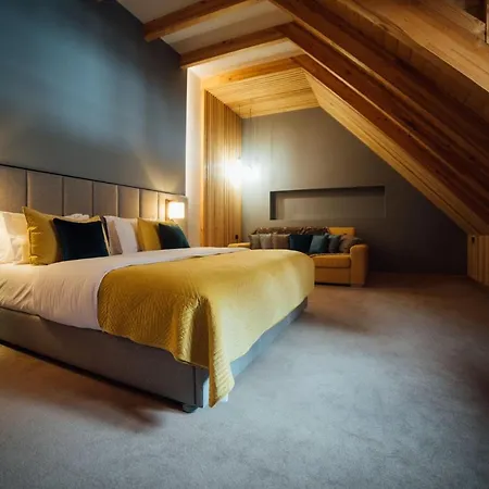 Kulla E Bajraktarit 4* Boge