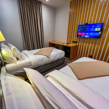 Hotel Kulla E Bajraktarit Boge