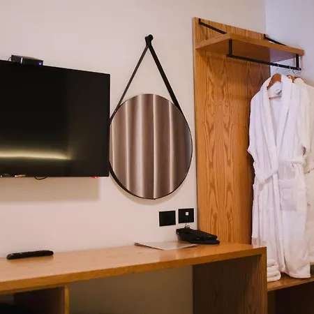 Hotel Kulla E Bajraktarit Boge