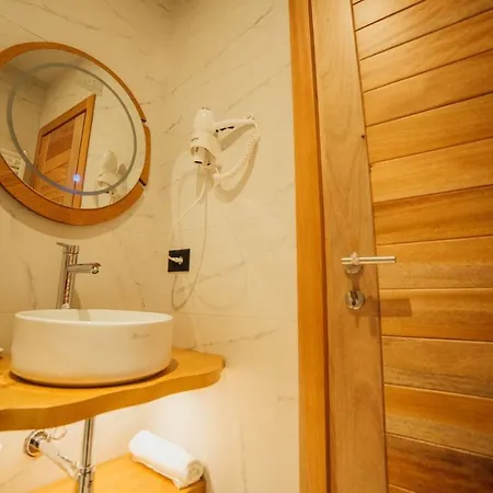 Kulla E Bajraktarit Boge