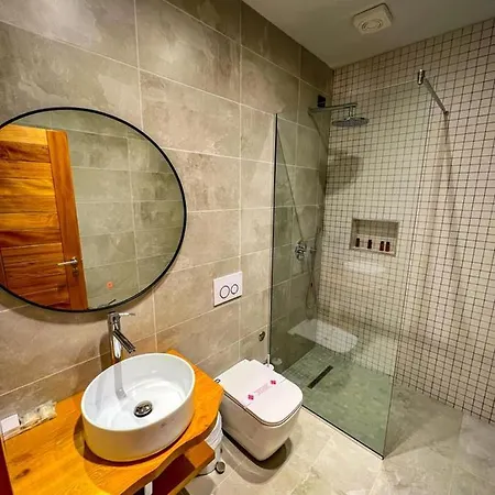 Kulla E Bajraktarit Boge