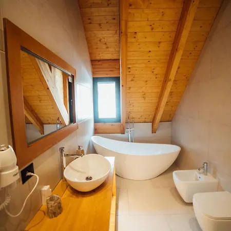 Hotel Kulla E Bajraktarit Boge